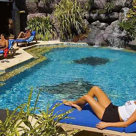 Manta Ray Bay Resort Colonia Extérieur photo